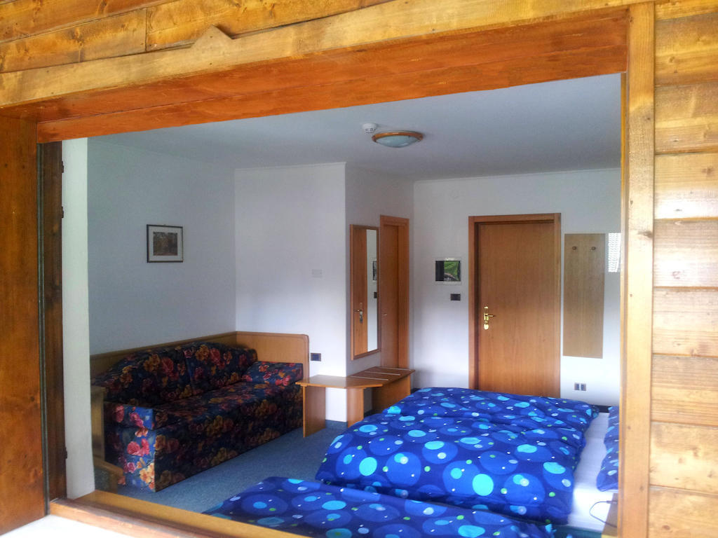 Hotel Rosalpina Rocca Pietore Room photo